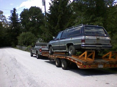 Suburban in tow 1.jpg