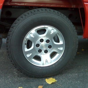 Avalanche Wheels / Firestone Destination A/T