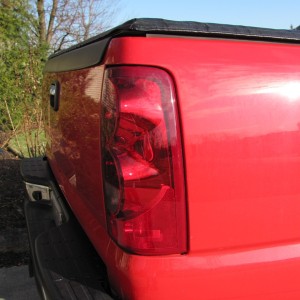 Tail light side