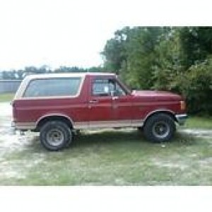 there is 31's on it but there is a 32's sitting next to the front tire