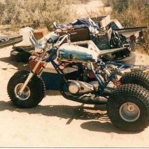 Custom Suzuki 500cc twin two stroke