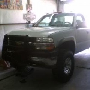 before painting, warn custom 15k winch with warn brsuh gaurd winch bumper, found in dumpster,