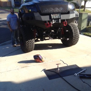 RIV Customz 17in lift