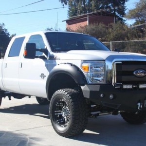 Smittybuilt M1 Bumper
Smittybuilt 15,000lb H2O winch