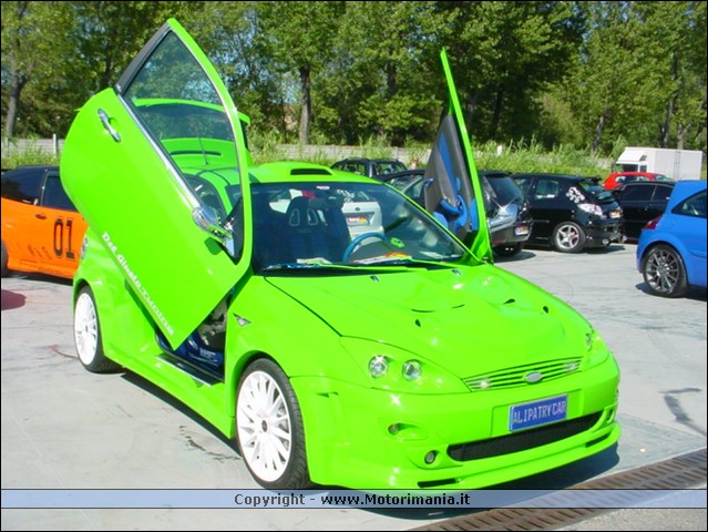 Ford_focus_green_tuning_1.JPG