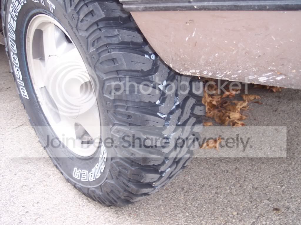 NewTiretread.jpg
