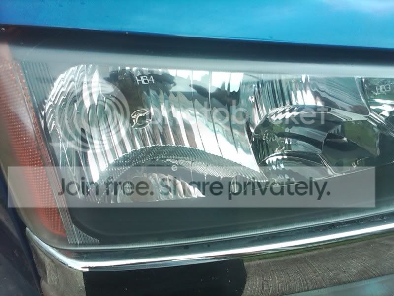restoredheadlight.jpg