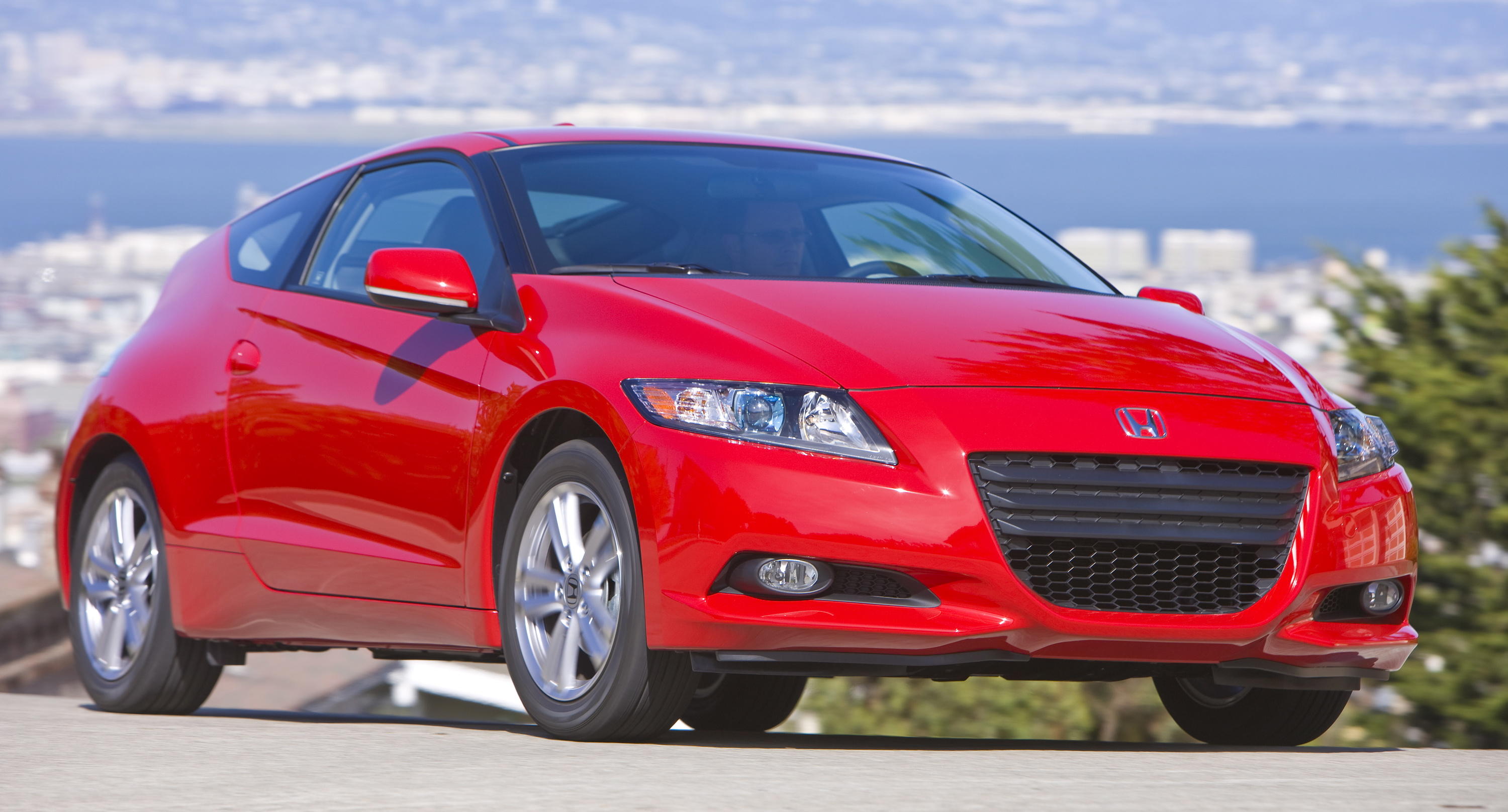 11-honda-cr-z-front-profile.jpg