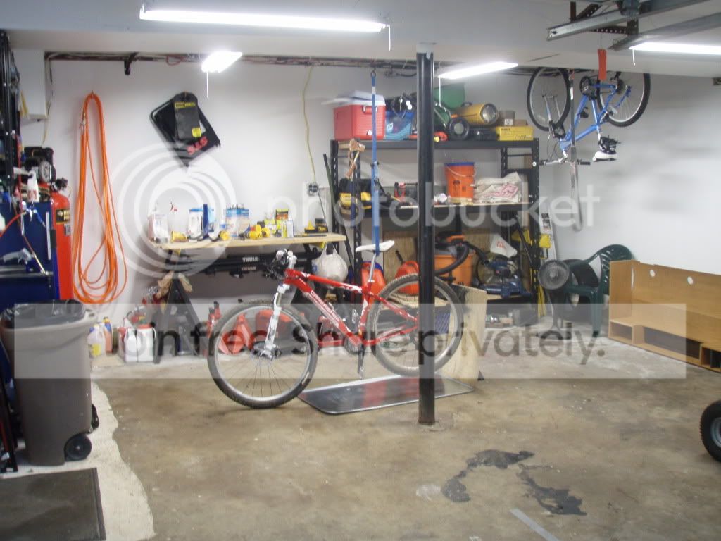 Garage002.jpg