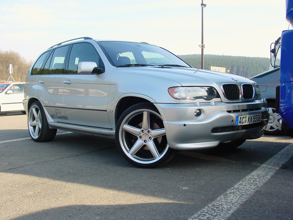 bmw-x5-2.gif