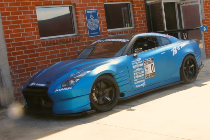 2012_nissan_gt-r_f34_ns_312131_717.jpg