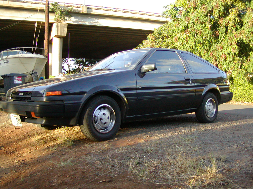 11599-1985-Toyota-Corolla.jpg