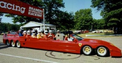 normal_Ferrari%2520Limosine.jpg