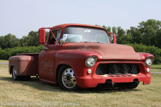 Brad_Starks_1957_Two_Ton_Truck05-685x456.jpg