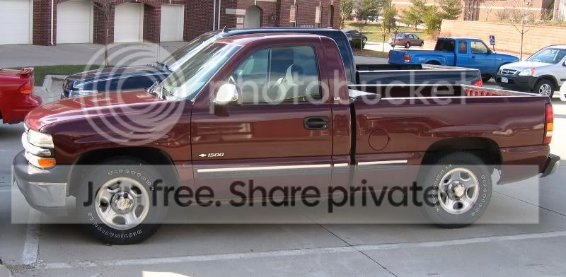 31999SilveradoSide.jpg