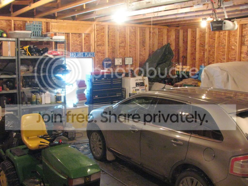 garage002.jpg