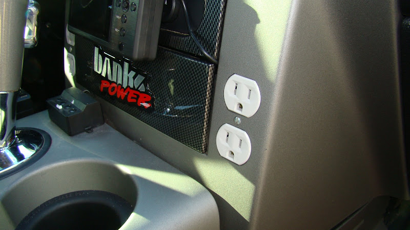 Right%20outlet.JPG