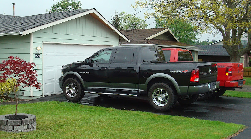 trucks1.jpg
