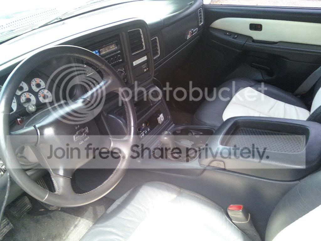 interior001.jpg